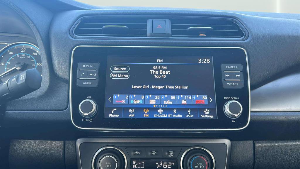 Used 2024 Nissan Leaf S image 27