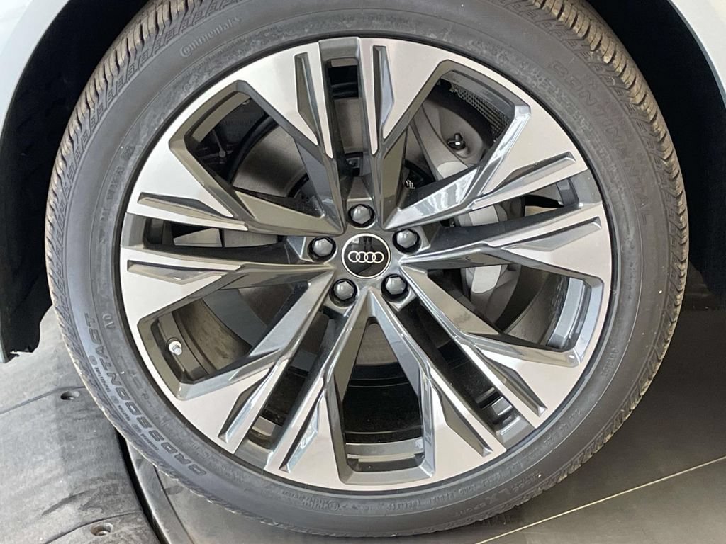 New 2026 Audi Q8 Premium Plus AWD/4WD image 11