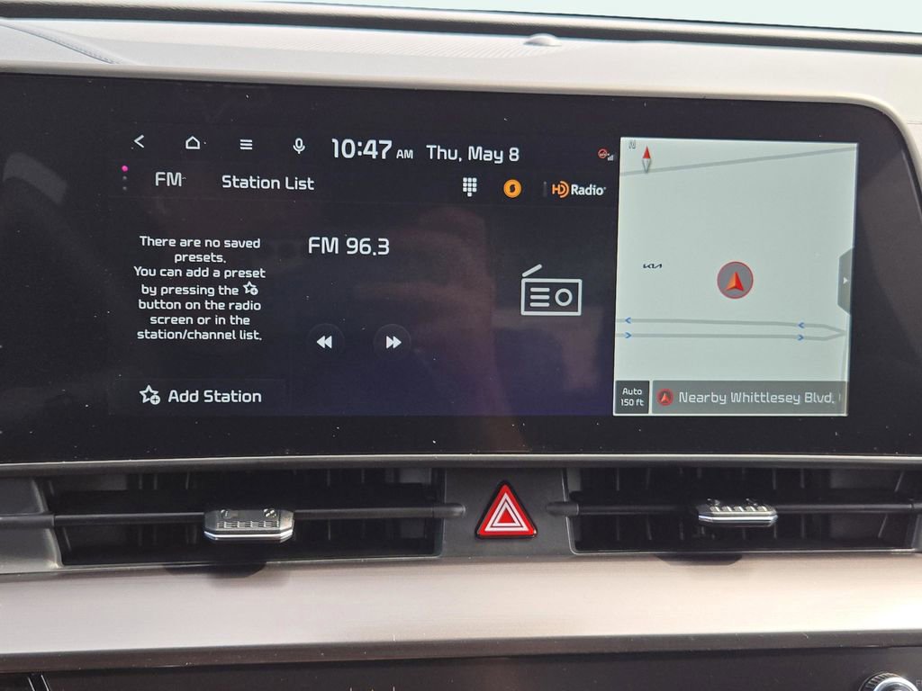 Certified 2025 Kia Sportage EX w/ Premium Package image 28