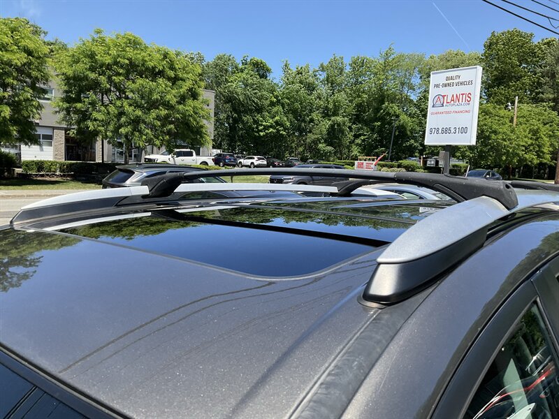 Used 2015 Toyota RAV4 Limited AWD/4WD image 8