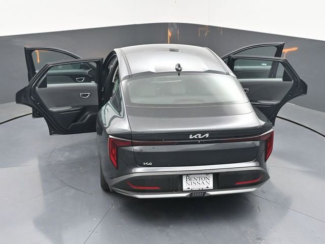 Used 2025 Kia K4 FWD image 44