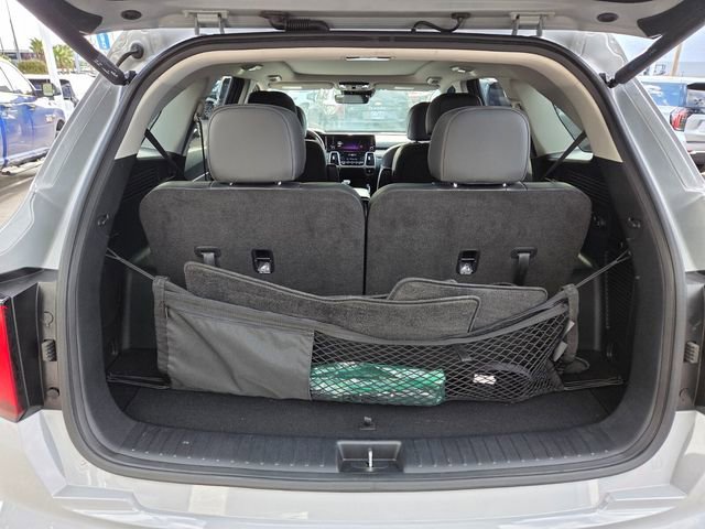Used 2023 Kia Sorento EX w/ Panoramic Sunroof Package FWD image 14