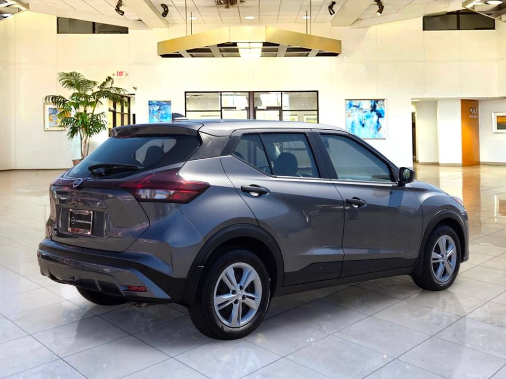 Certified 2021 Nissan Kicks S FWD image 5