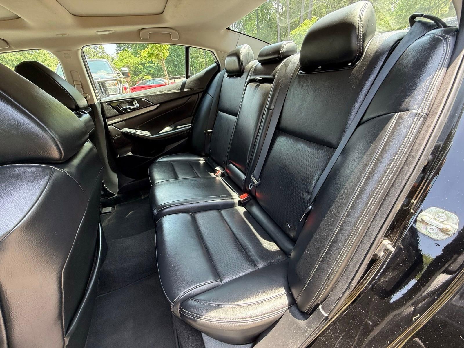 Used 2017 Nissan Maxima 3.5 SL FWD image 29