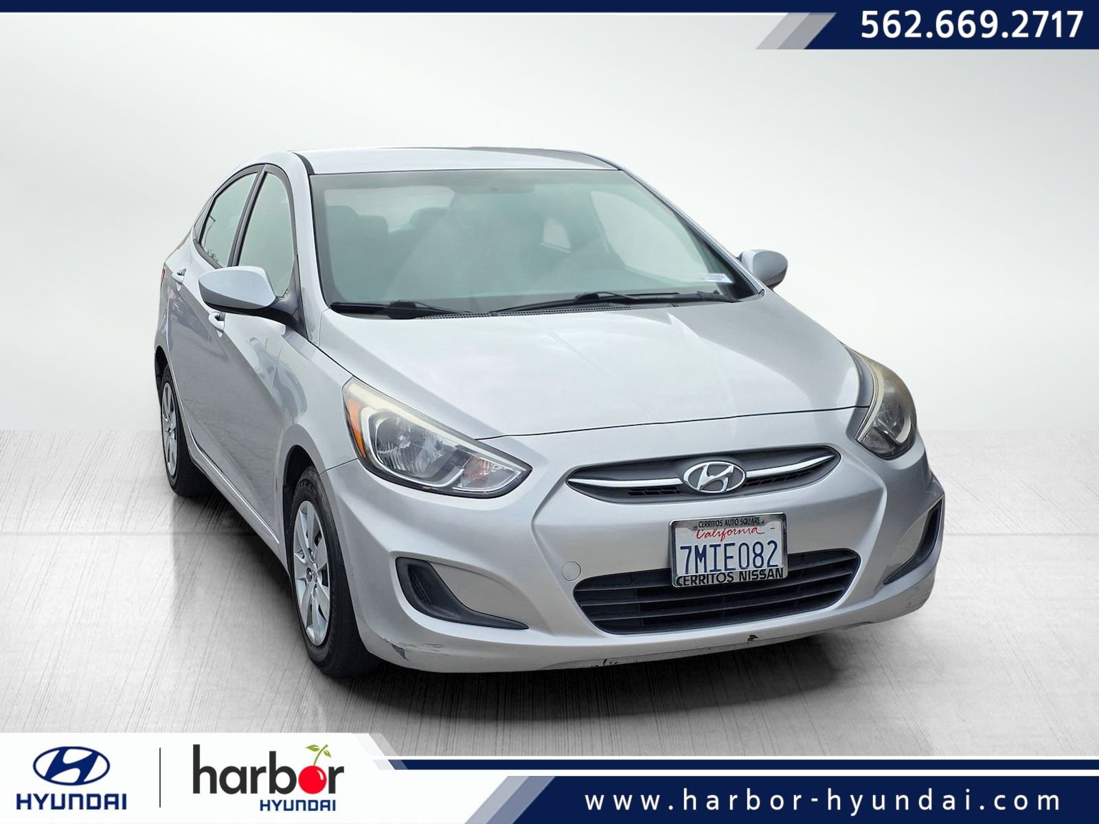 Used 2016 Hyundai Accent SE image 1