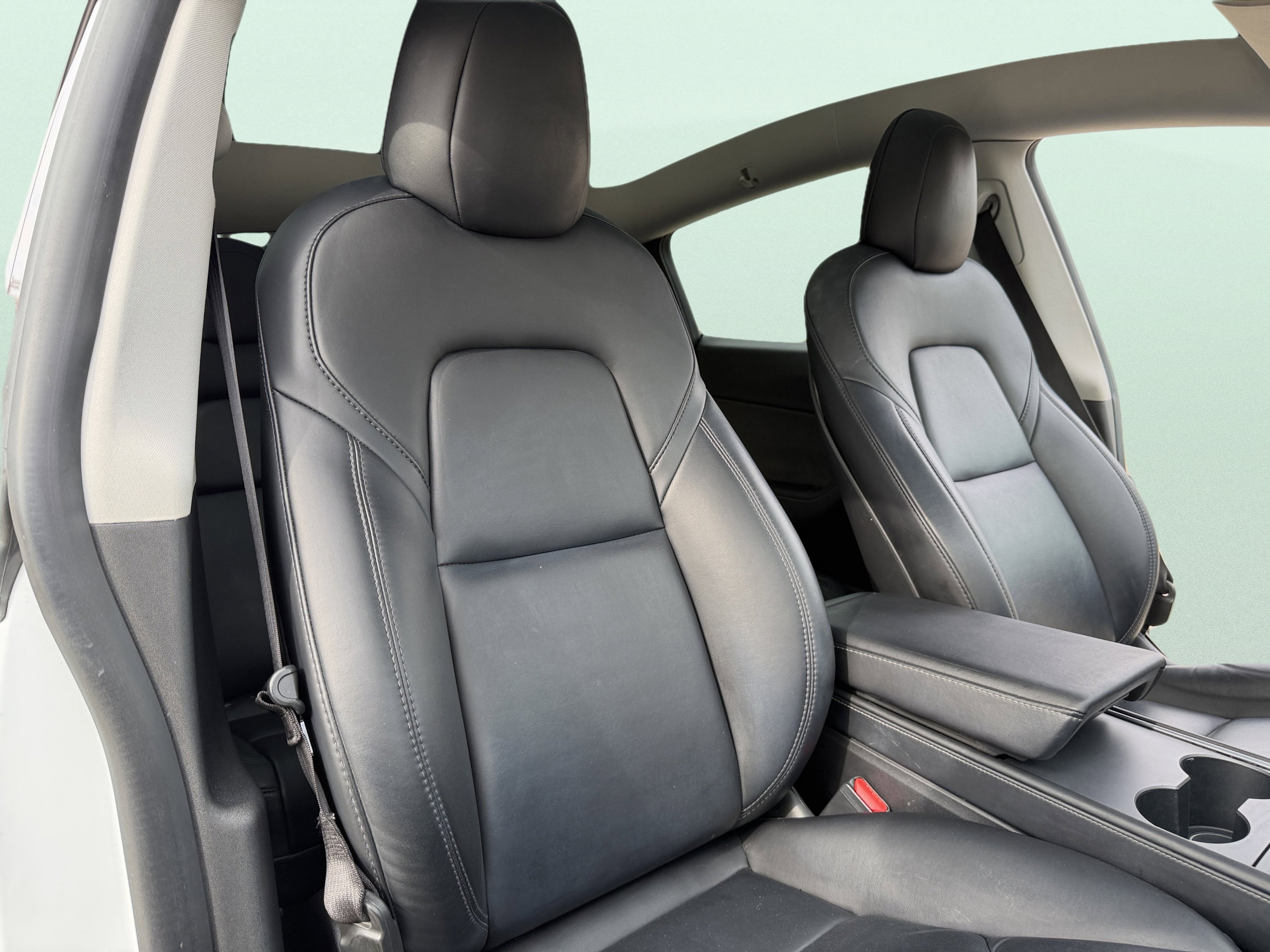 Used 2021 Tesla Model Y Long Range image 38