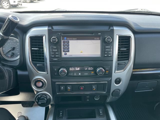 Used 2018 Nissan Titan SV w/ SV Convenience Package AWD/4WD image 12