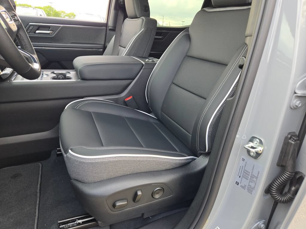 New 2026 GMC Sierra EV Elevation w/ Premium Package AWD/4WD image 35