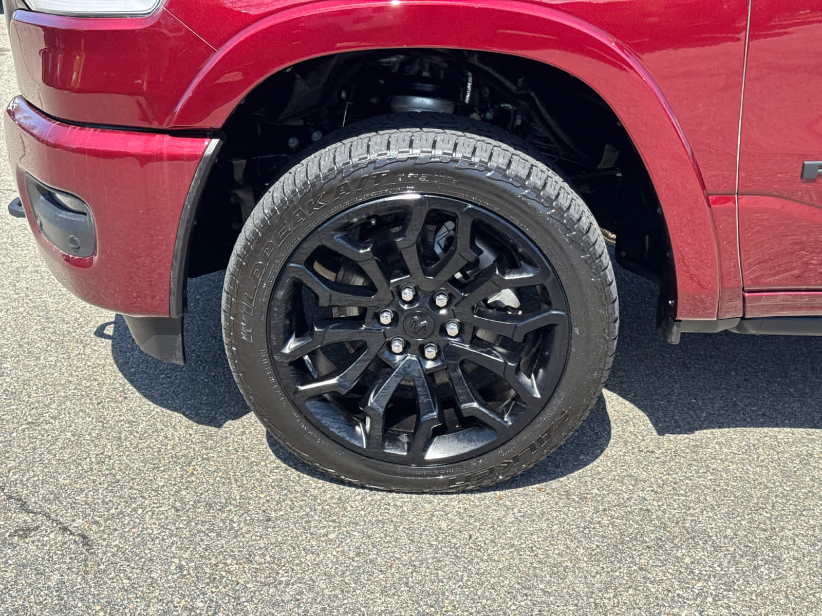 Used 2025 RAM 1500 Limited AWD/4WD image 10