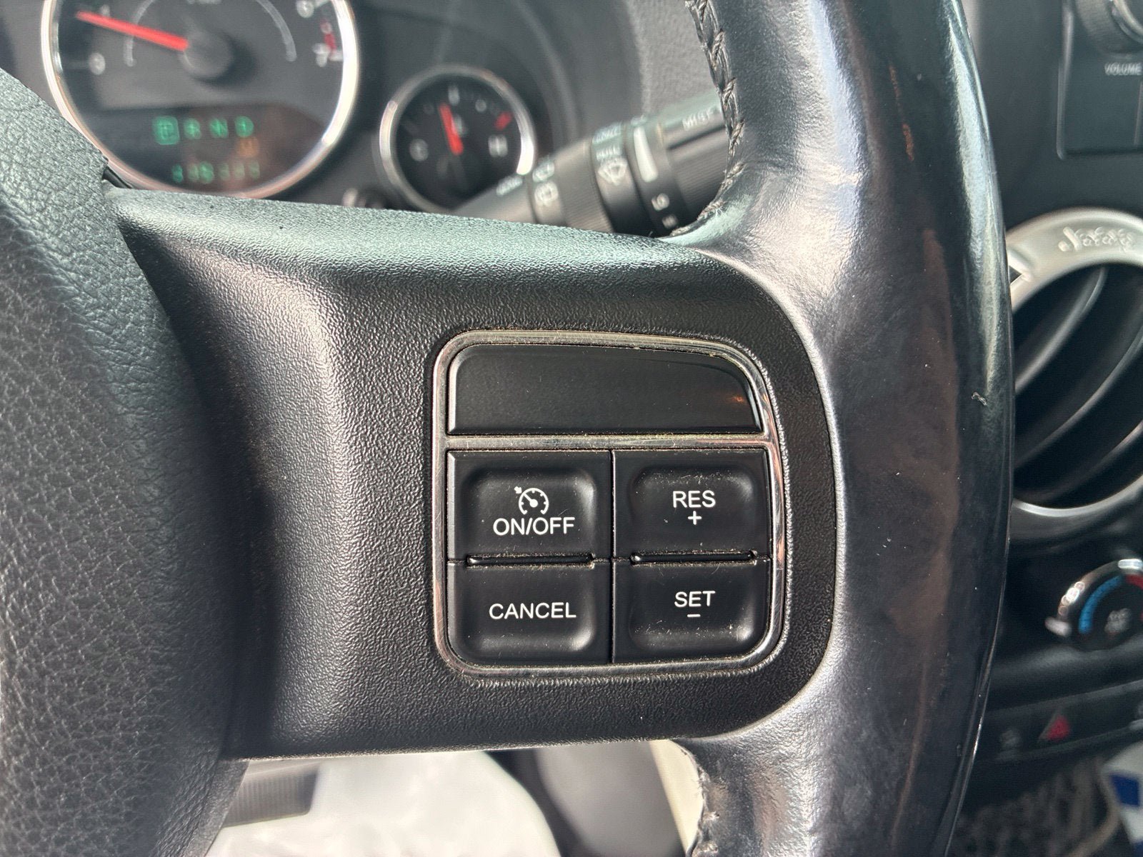 Used 2012 Jeep Wrangler Rubicon w/ Dual Top Group AWD/4WD image 19