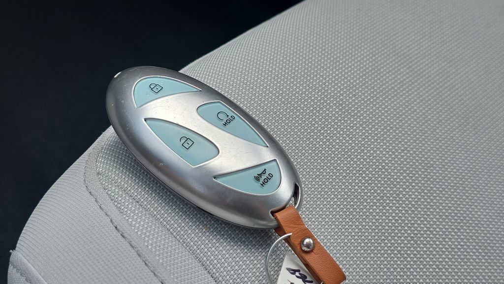 Certified 2024 Hyundai Kona SE FWD image 32