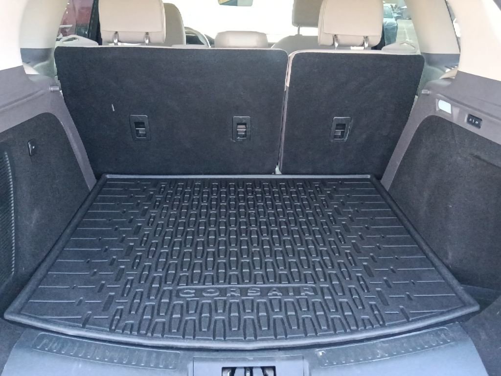 Used 2021 Lincoln Corsair Reserve w/ Equipment Group 201A image 29