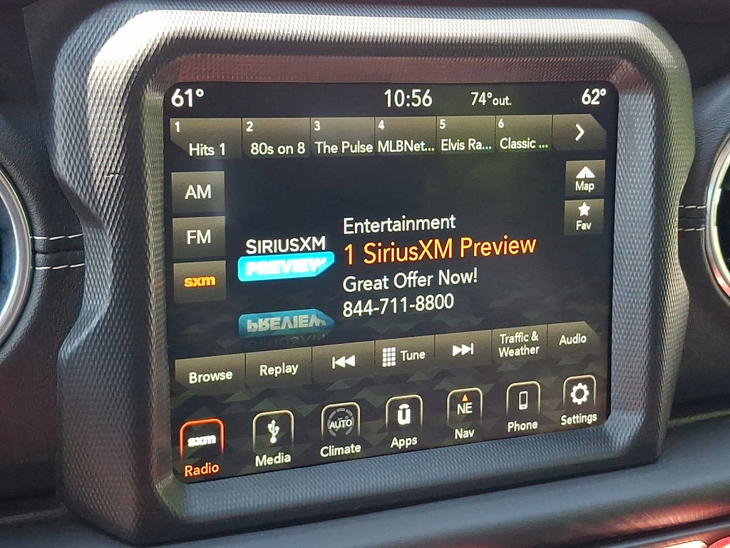 Used 2019 Jeep Wrangler Unlimited Sahara AWD/4WD image 27