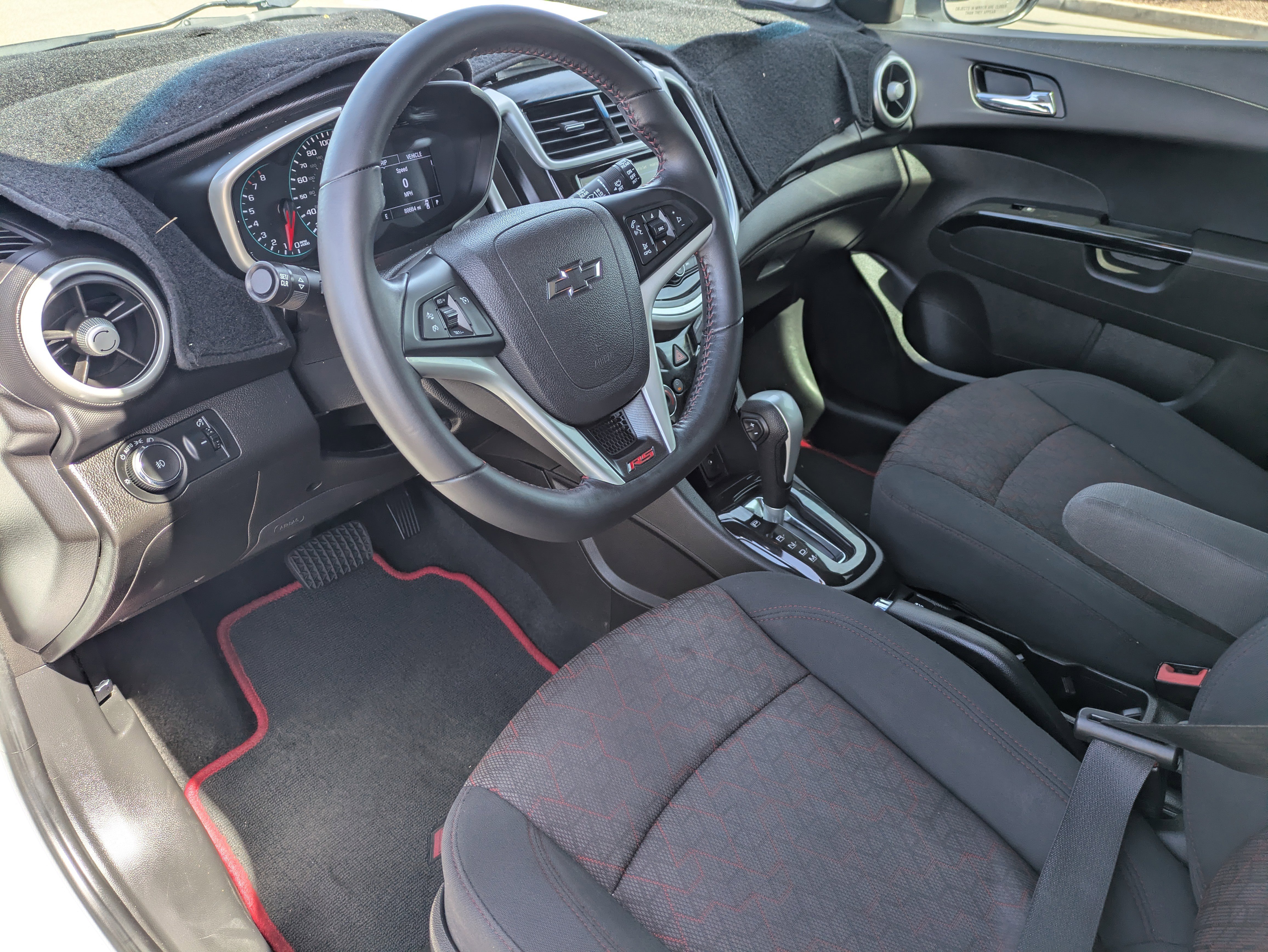 Used 2019 Chevrolet Sonic LT w/ Convenience Package FWD image 24