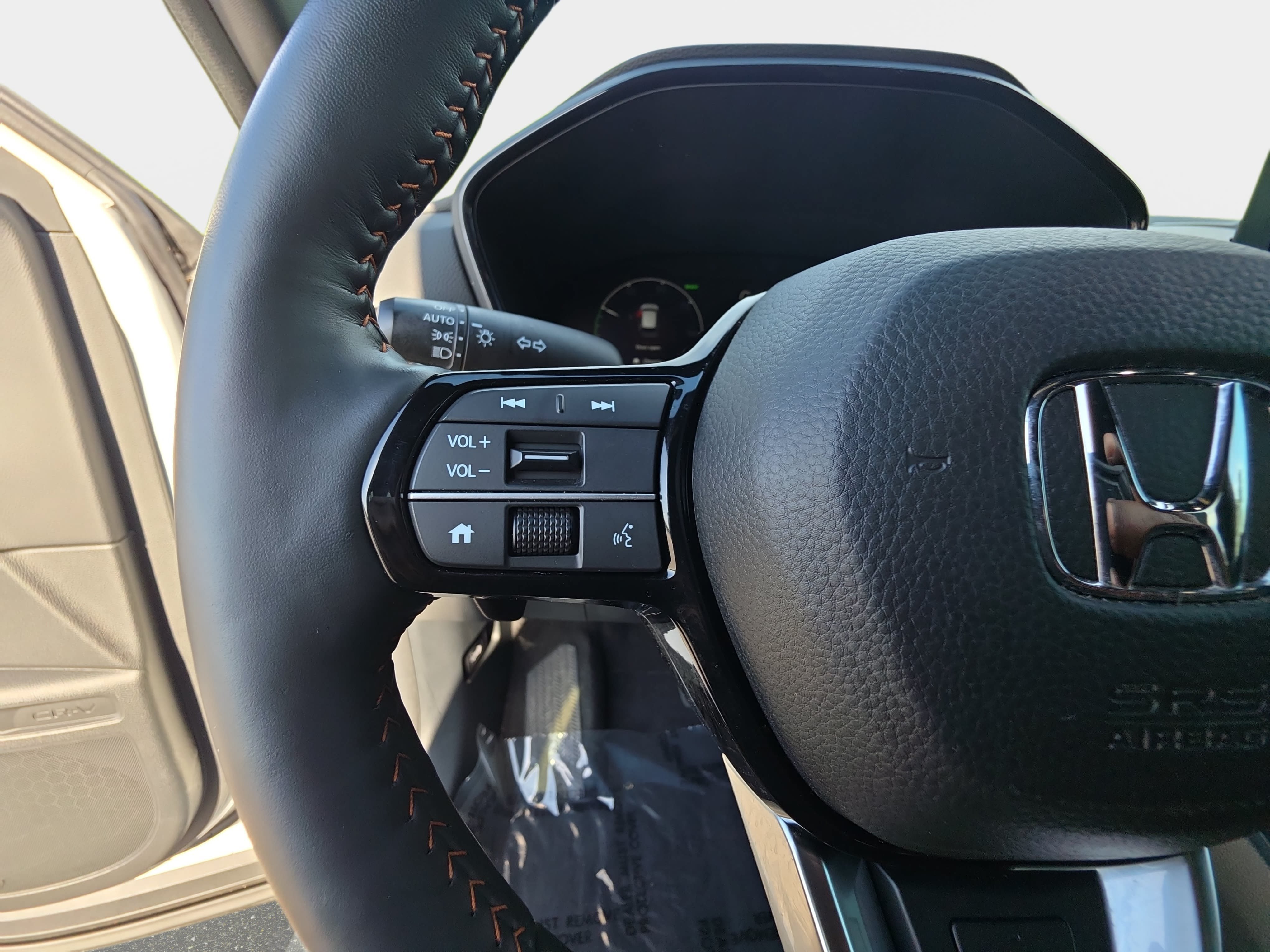 Used 2023 Honda CR-V Sport Touring image 17