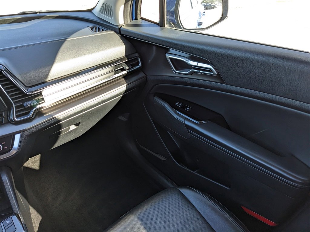 Certified 2024 Kia Sportage EX image 18