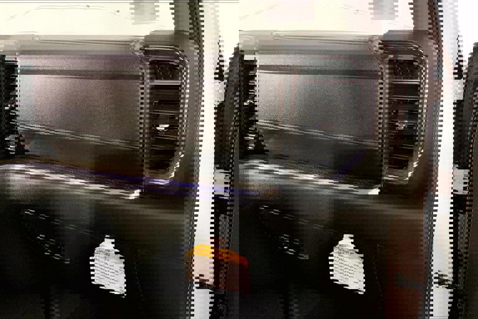 Used 2023 Chevrolet Silverado 1500 LT image 16