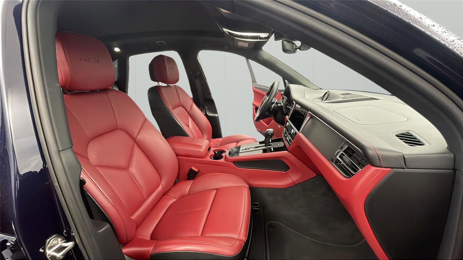 Used 2022 Porsche Macan GTS AWD/4WD image 14