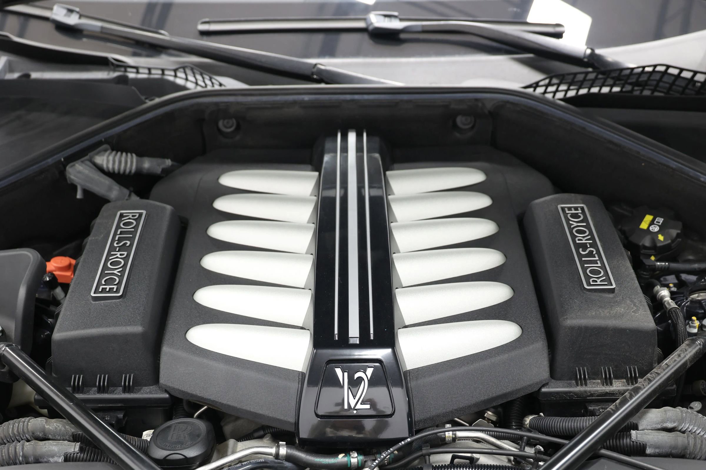 Used 2016 Rolls-Royce Dawn image 93