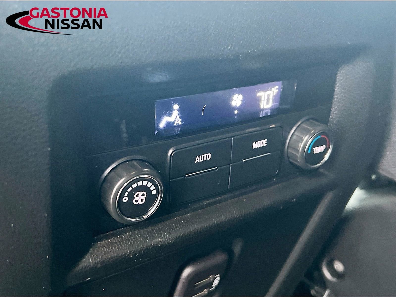 Used 2023 Chevrolet Traverse LT w/ LPO, Floor Liner Package image 35