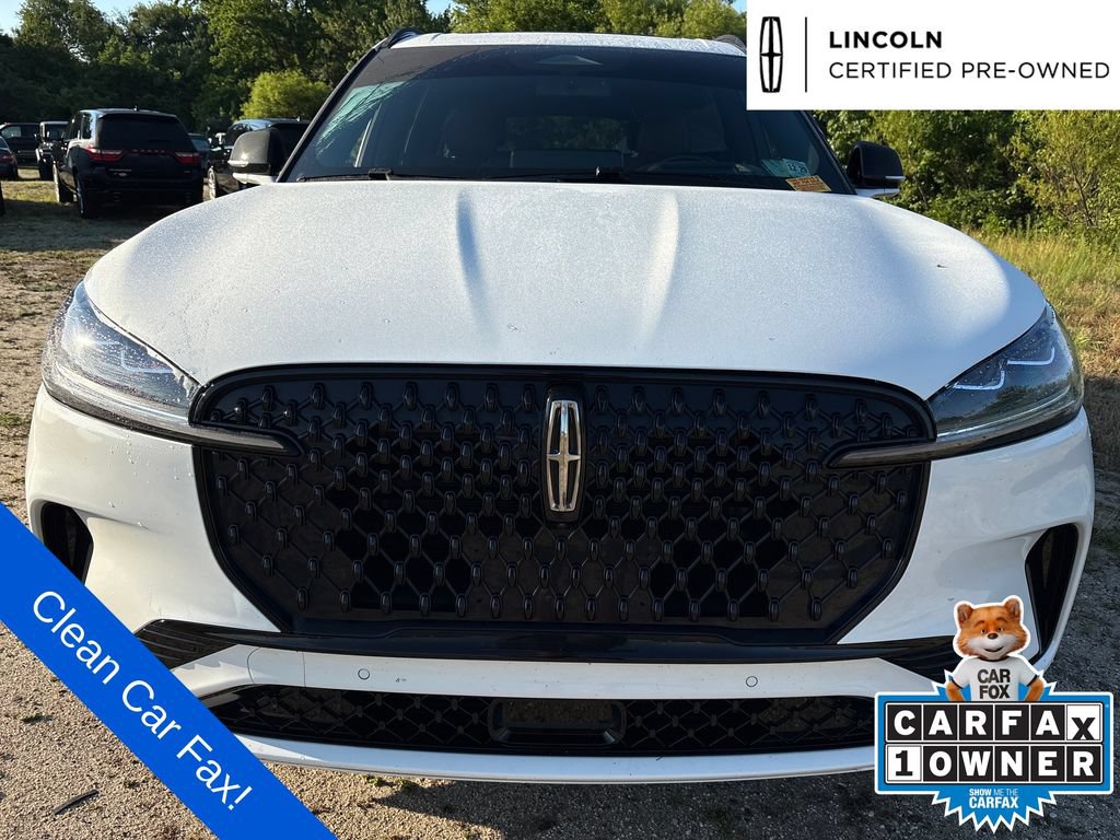 Used 2025 Lincoln Aviator Reserve w/ Equipment Group 201A AWD/4WD image 2