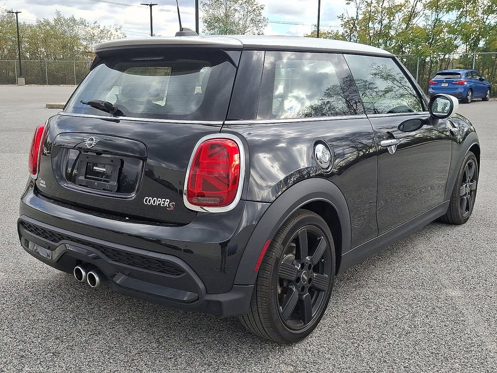 Used 2023 MINI Cooper S image 10
