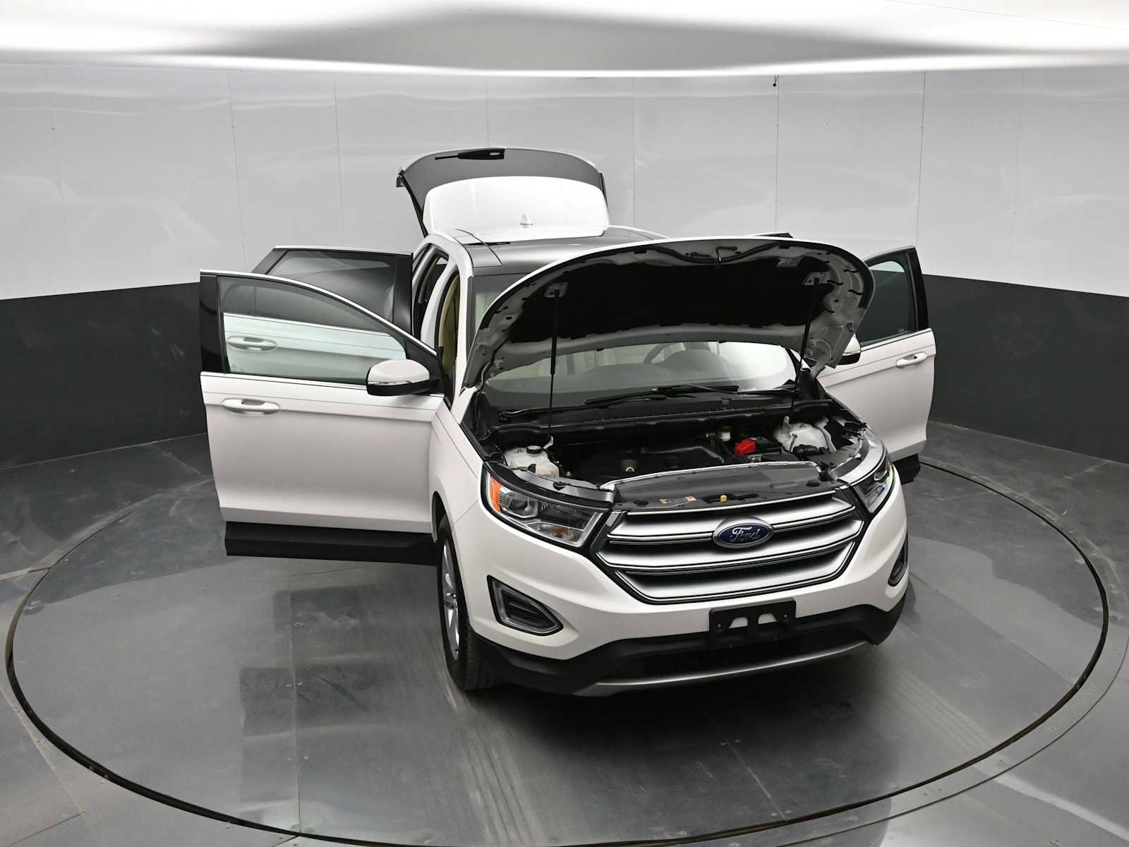 Used 2018 Ford Edge SEL w/ Equipment Group 201A image 39
