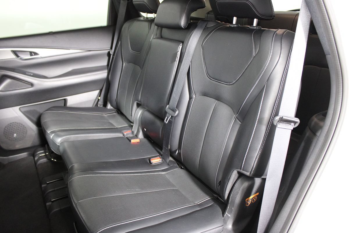 Used 2023 INFINITI QX60 Luxe w/ Cargo Package FWD image 34