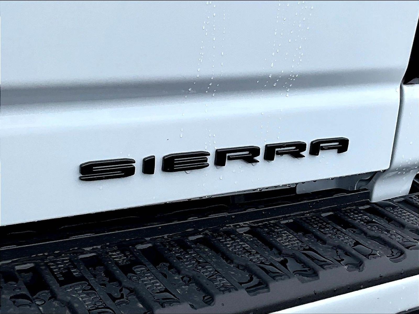 New 2026 GMC Sierra 2500 Denali Ultimate w/ LPO, Black Badging Package AWD/4WD image 14