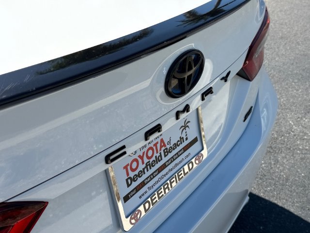 Certified 2022 Toyota Camry SE w/ Convenience Package FWD image 15