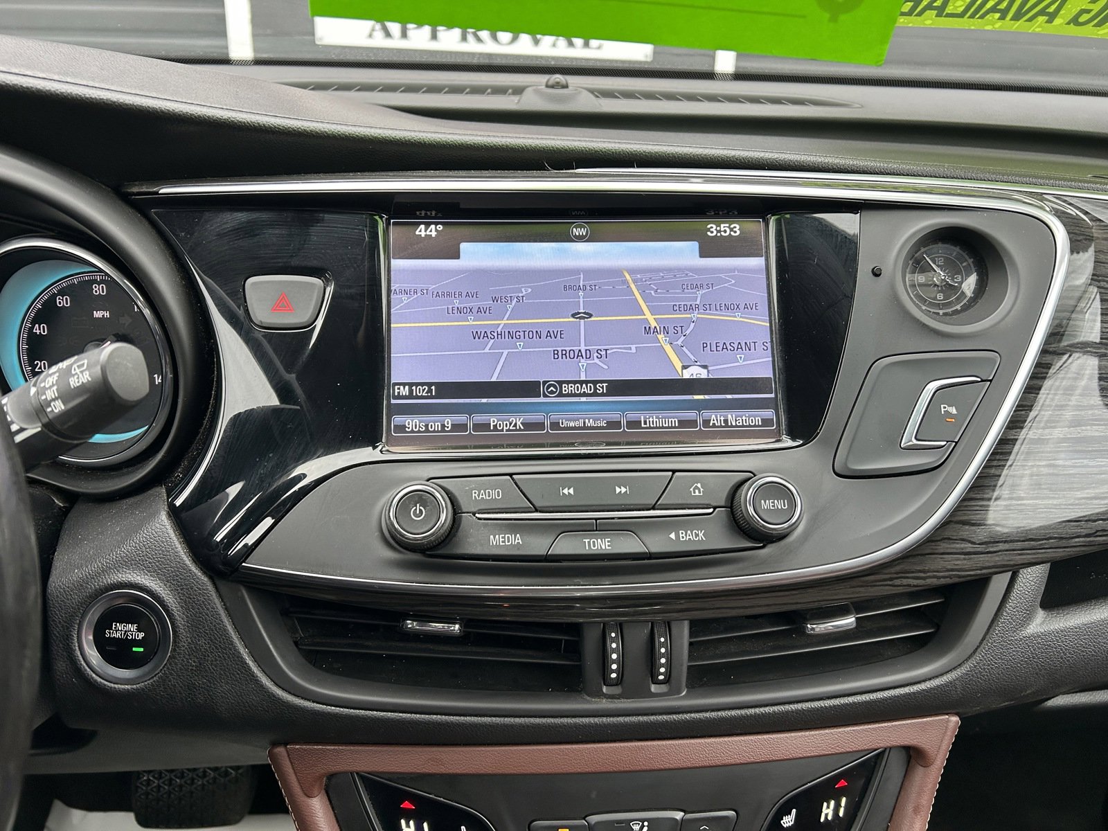 Used 2017 Buick Envision Essence image 12