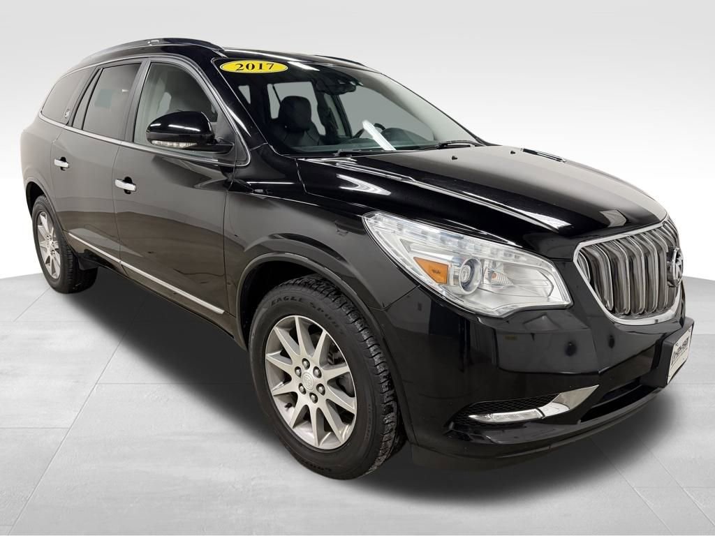 Used 2017 Buick Enclave Leather image 2
