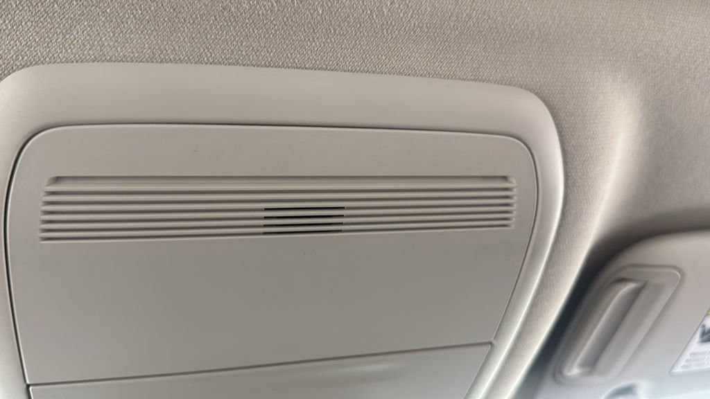 Used 2022 MAZDA MAZDA3 s image 26