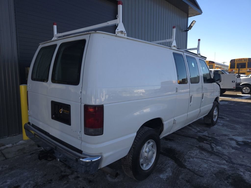 Used 2009 Ford E-250 and Econoline 250 image 6