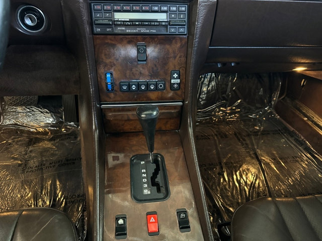 Used 1987 Mercedes-Benz 560 SL image 11