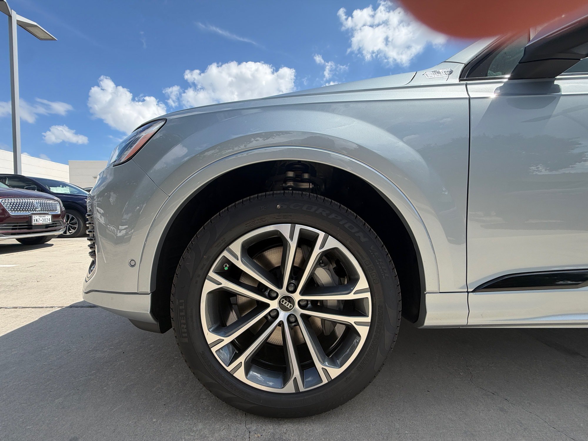 New 2026 Audi Q7 2.0T Premium AWD/4WD image 9