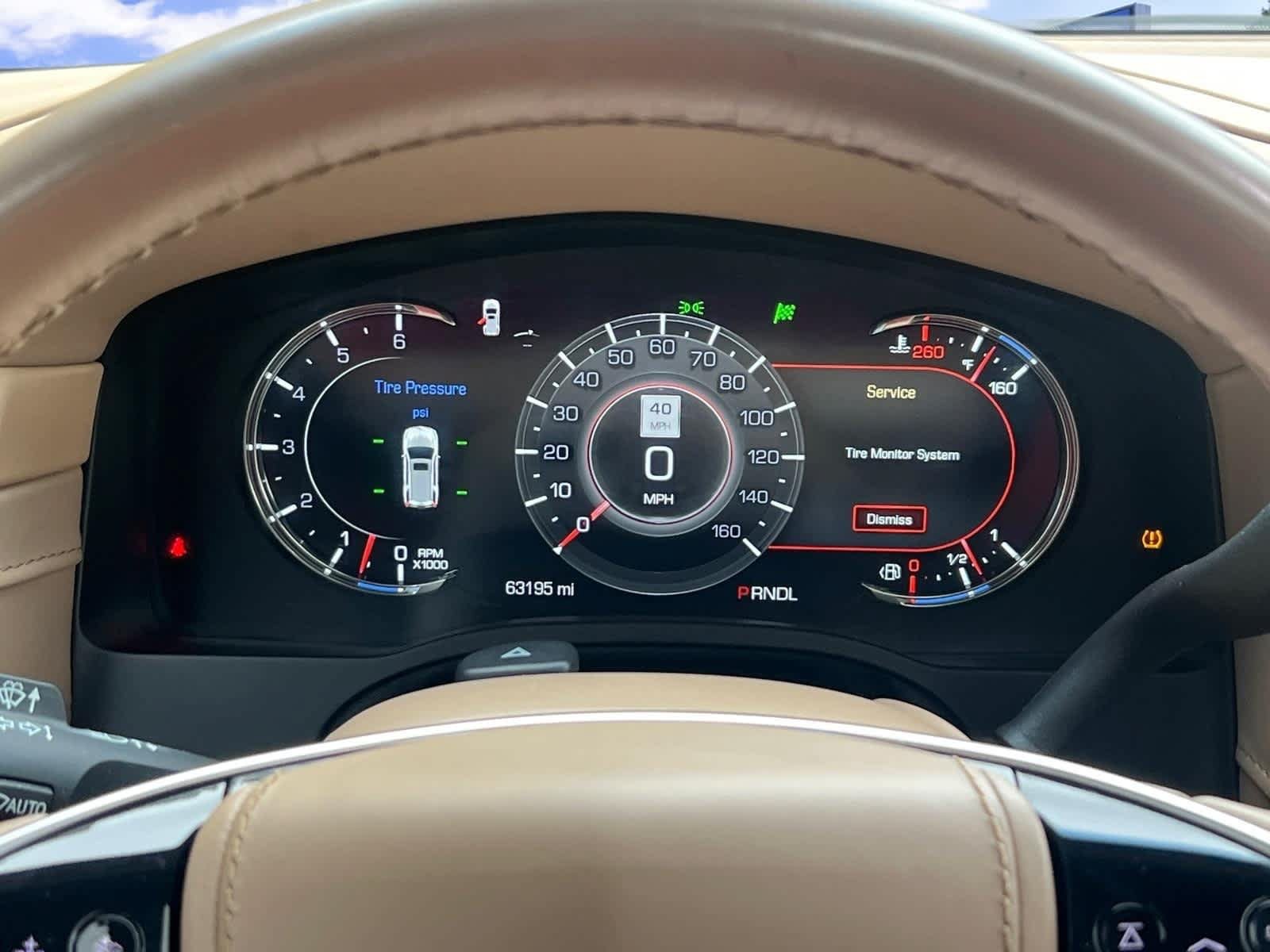 Used 2019 Cadillac Escalade Platinum AWD/4WD image 17
