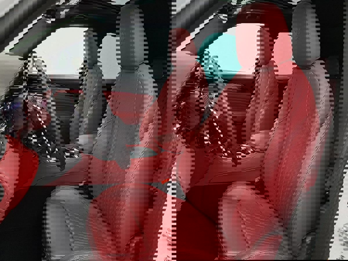 Used 2023 Maserati Grecale Modena image 10