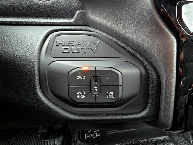 New 2026 RAM 3500 Big Horn AWD/4WD image 16