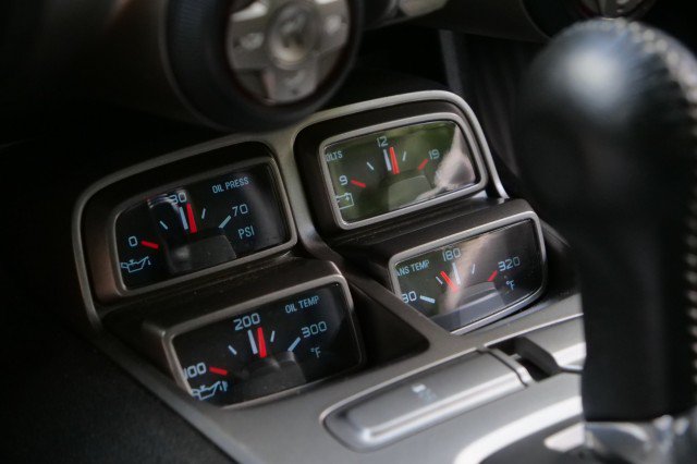 Used 2010 Chevrolet Camaro SS RWD image 22