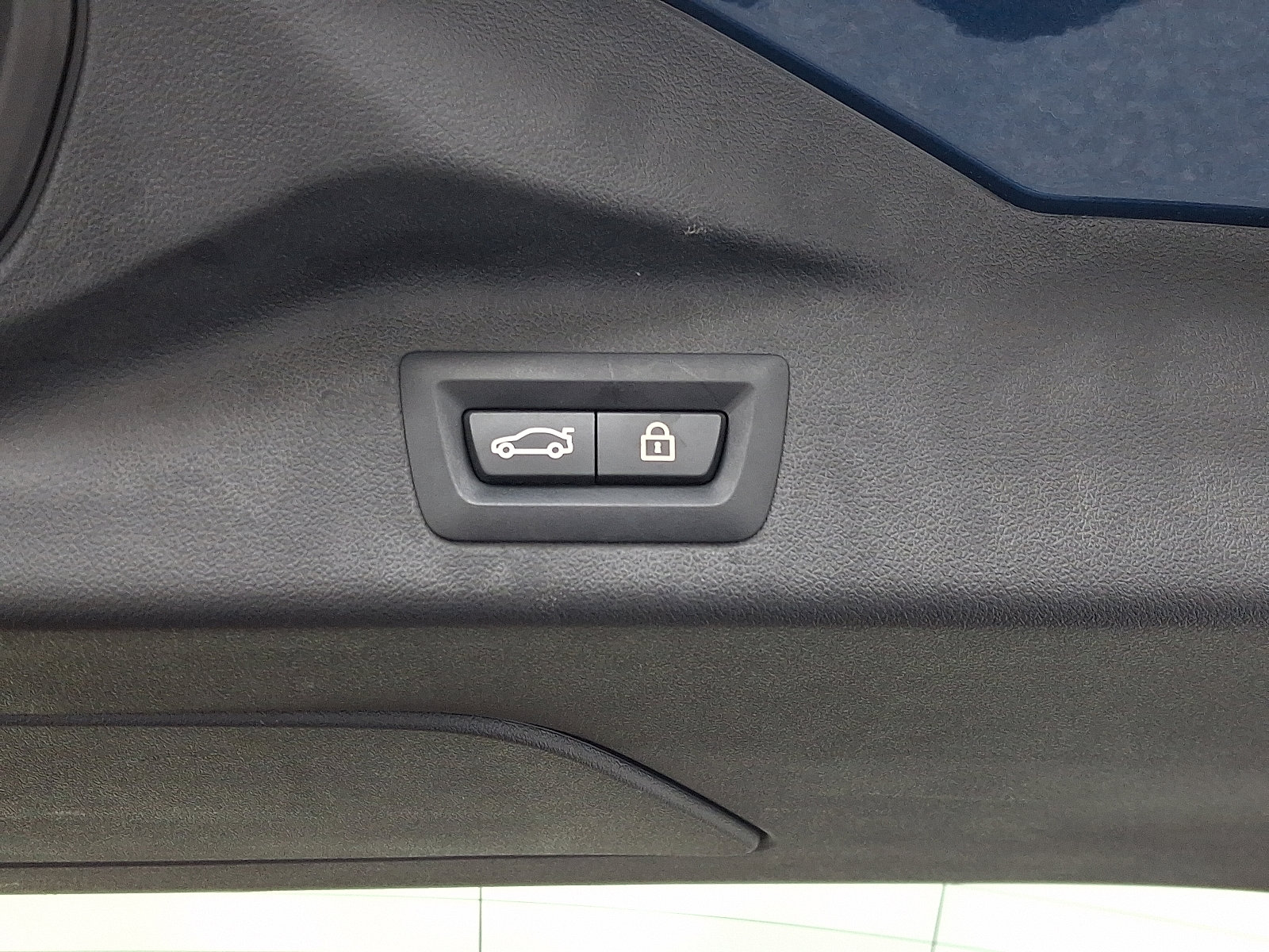 Used 2021 BMW X7 xDrive40i w/ Premium Package image 29