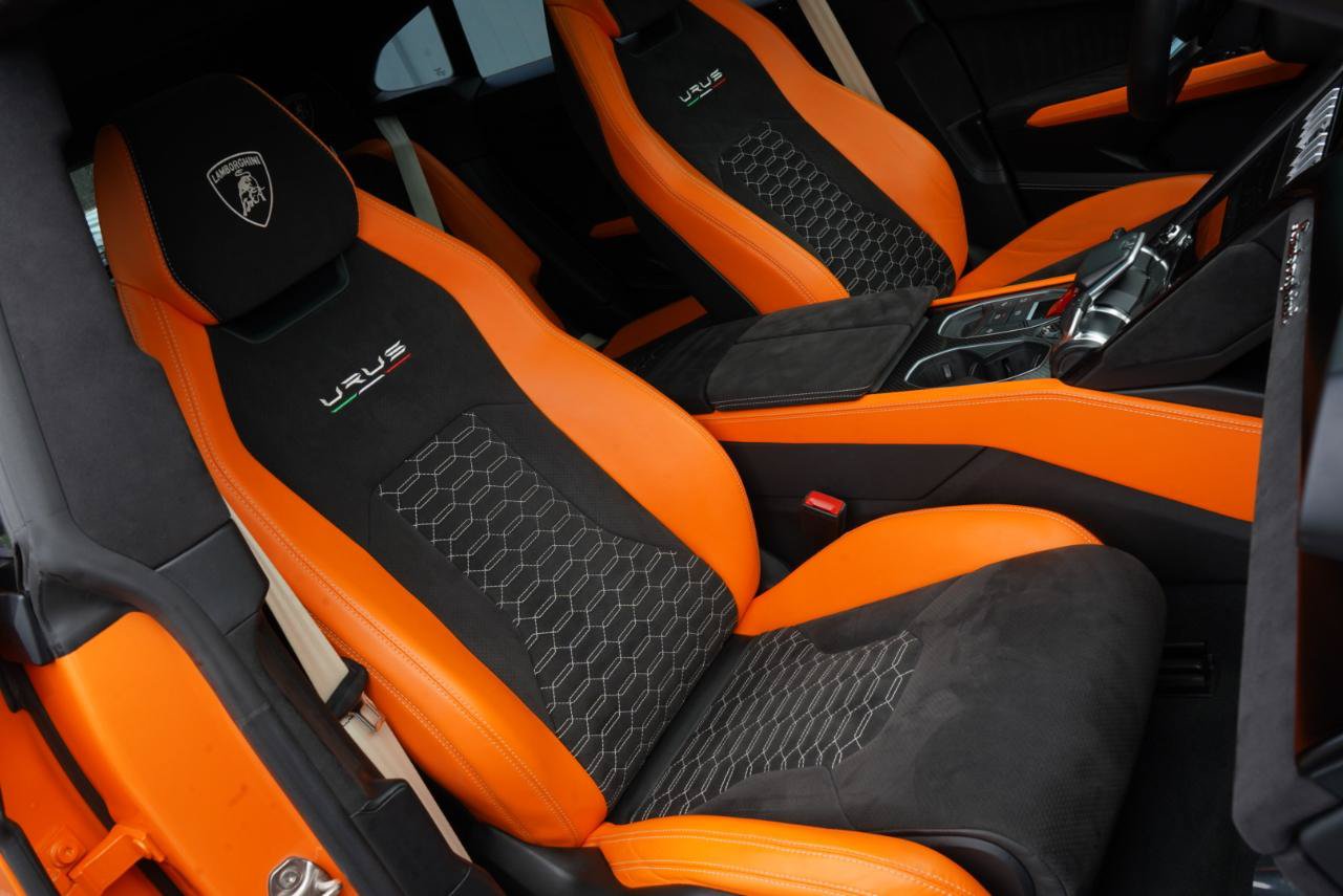 Used 2022 Lamborghini Urus AWD/4WD image 61