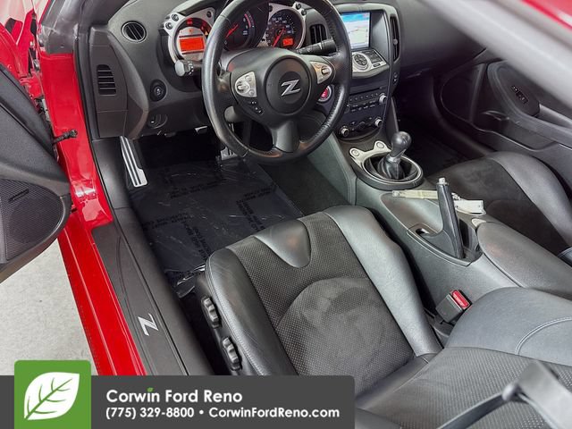Used 2012 Nissan 370Z Touring RWD image 23
