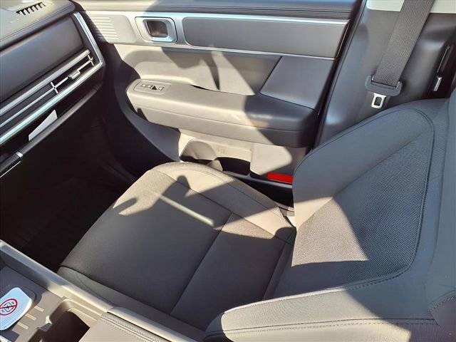 New 2026 Hyundai Santa Fe SE image 15