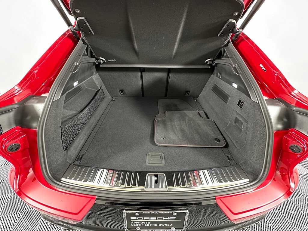Certified 2026 Porsche Cayenne GTS AWD/4WD image 45