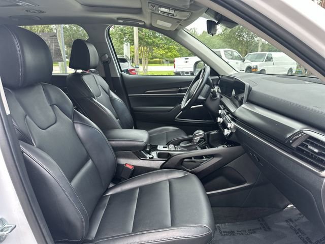 Used 2025 Kia Telluride S FWD image 30