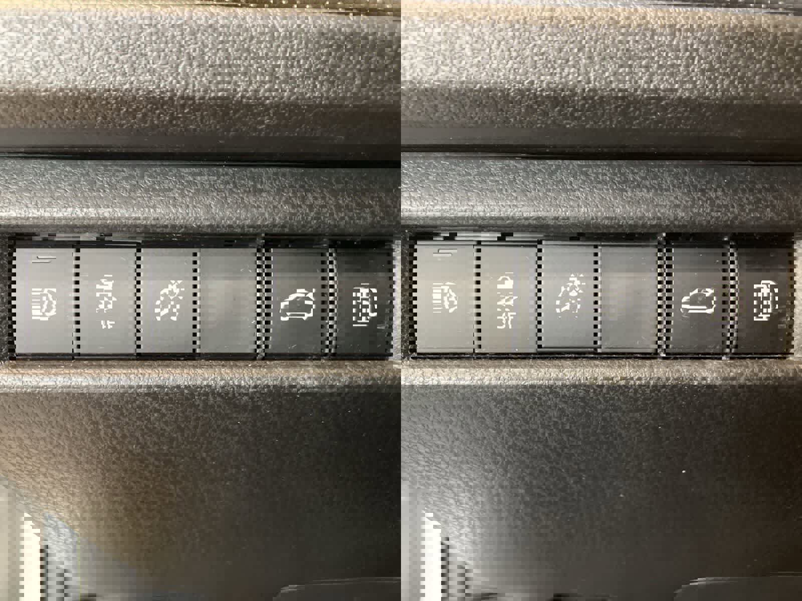 Used 2025 Toyota Camry SE w/ Convenience Package AWD/4WD image 13