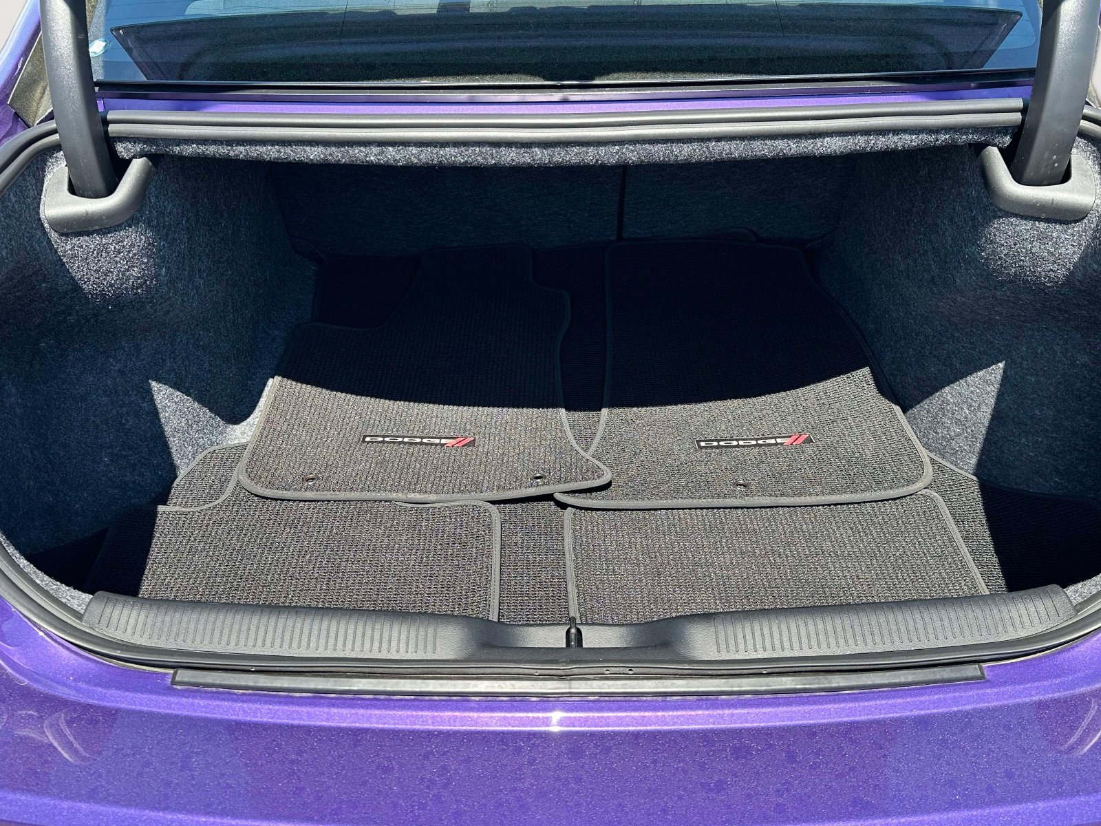 Used 2023 Dodge Charger SXT RWD image 28