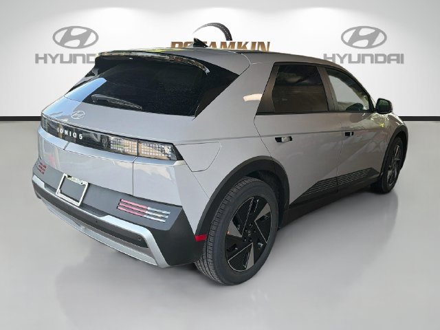 New 2027 Hyundai Ioniq 5 SE RWD image 5