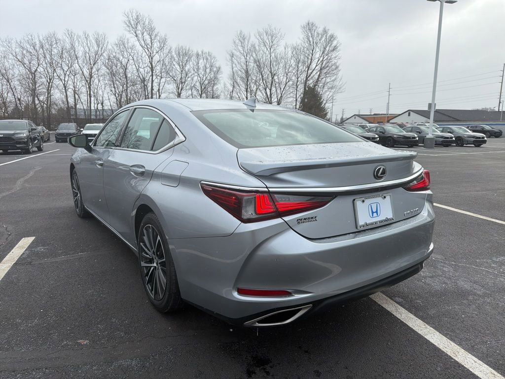 Used 2022 Lexus ES 350 w/ Premium Package image 3